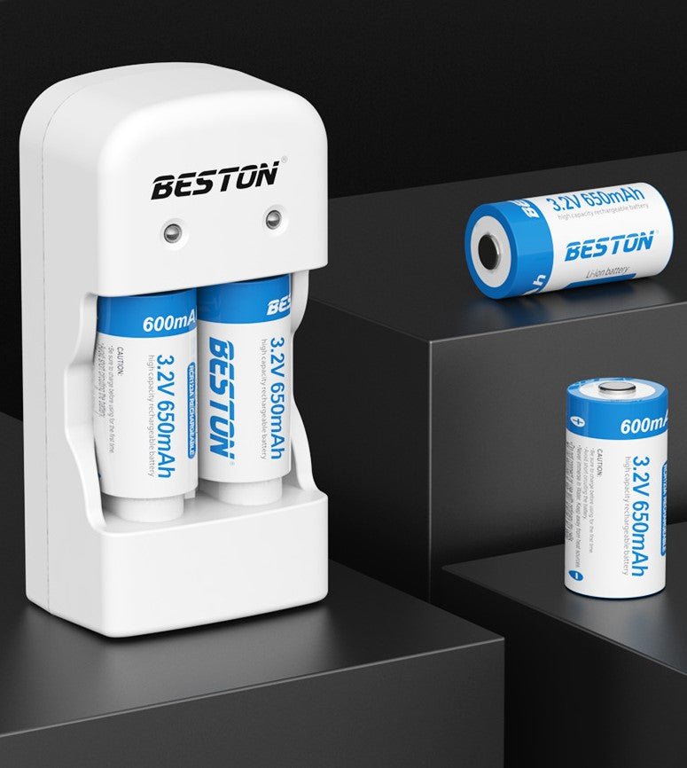 3.2V 2PCS 650mAh RCR123A Rechargeable Li - ion Battery And USB Charger Set - Go2buy Australia